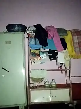 nikitacute23 online show from November 18, 6:23 pm