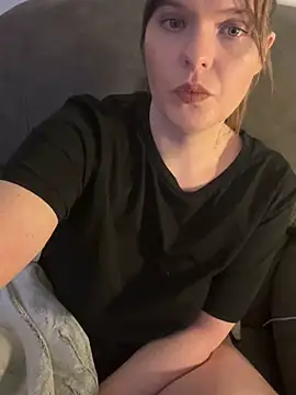 Classy Cassie UK online show from February 22, 11:35 pm