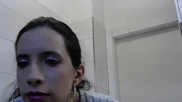 amabel zambrano online show from January 9, 8:34 am