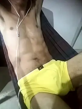 MagrinhoSaradoo online show from February 18, 4:48 am