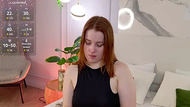 EllieGarson online show from June 4, 5:19 pm