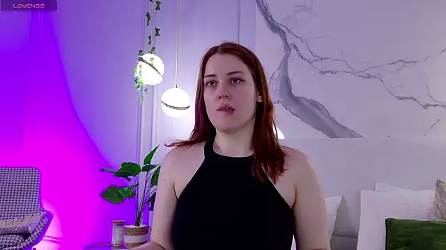EllieGarson online show from June 6, 5:06 pm