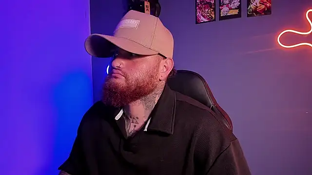 Ragnar Larssen online show from February 1, 12:53 am