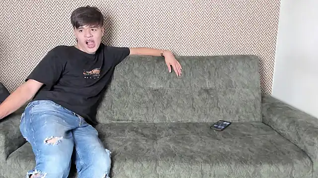 Snapshot of jhoseth_sexxx18 chatting on February 1, 2:24 pm jhoseth sexxx18 online show from February 1, 2:24 pm