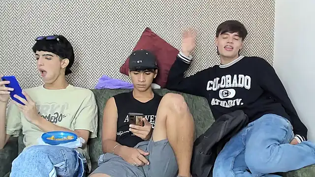 Snapshot of jhoseth_sexxx18 chatting on February 10, 6:45 pm jhoseth sexxx18 online show from February 10, 6:45 pm