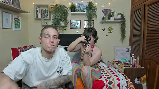 Blondandtattoofaced online show from February 12, 2:45 am