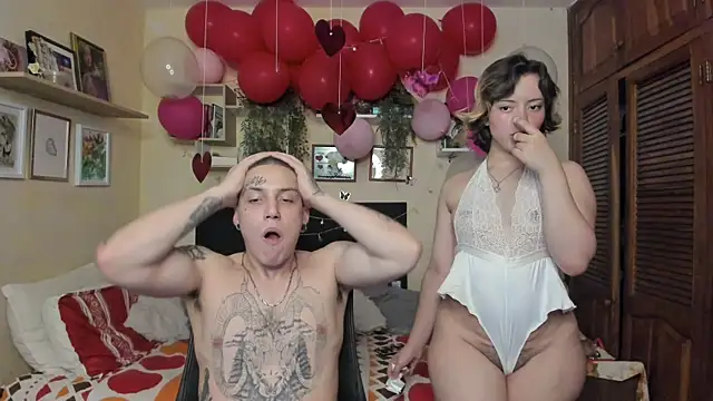 Blondandtattoofaced online show from February 18, 3:53 am