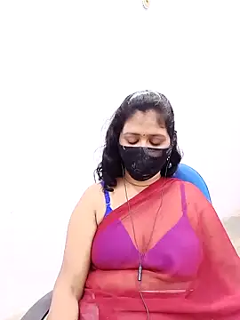 Lucky-Deepthi online show from February 27, 8:42 pm