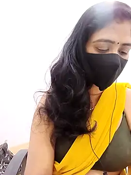 Lucky-Deepthi online show from December 21, 5:42 pm