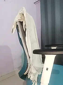 Snapshot of BigAssSarah chatting on January 10, 3:14 pm BigAssSarah online show from January 10, 3:14 pm