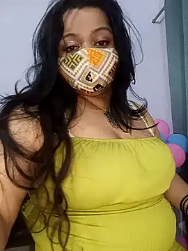 Snapshot of BigAssSarah chatting on February 12, 2:56 pm BigAssSarah online show from February 12, 2:56 pm