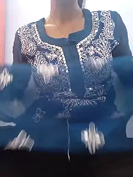 Snapshot of Barbie_183 chatting on March 22, 5:28 am Barbie 183 online show from March 22, 5:28 am