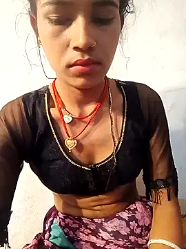 Amaya Bajwa online show from February 2, 9:23 pm
