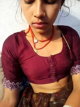 Amaya Bajwa online show from February 3, 10:32 pm