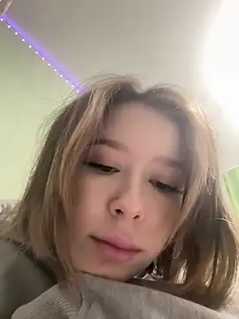 Snapshot of Alexandria_Balenciaga chatting on March 16, 7:49 pm Alexandria Balenciaga online show from March 16, 7:49 pm