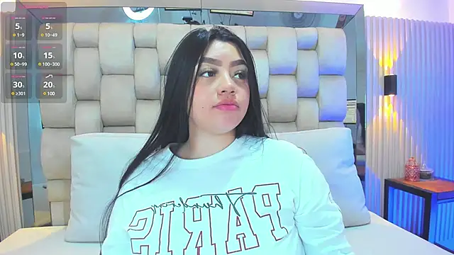 ashlyn parker online show from February 11, 8:10 pm