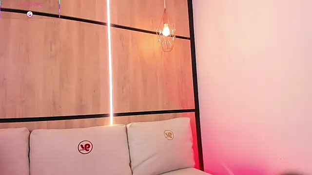 ashlyn parker online show from September 23, 7:39 pm