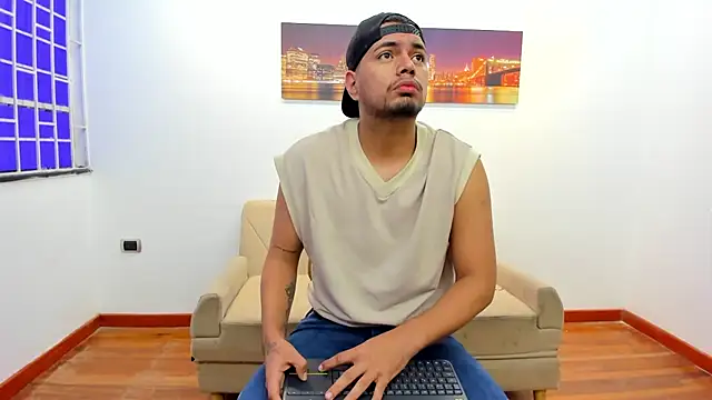 EnriquevillaF online show from January 18, 11:43 am