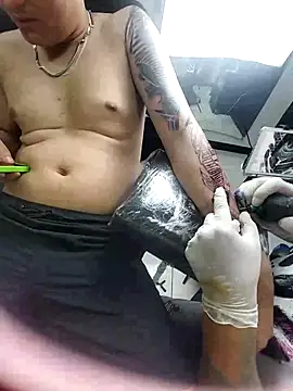 the queen of street online show from February 27, 9:25 pm