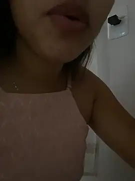 LuizaDiaz online show from March 8, 1:36 pm
