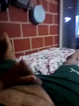 parejanuevahoff online show from February 1, 1:59 am