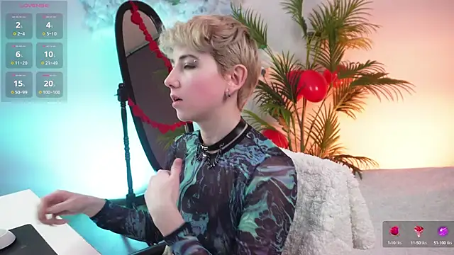 Aurora First online show from February 12, 7:24 pm