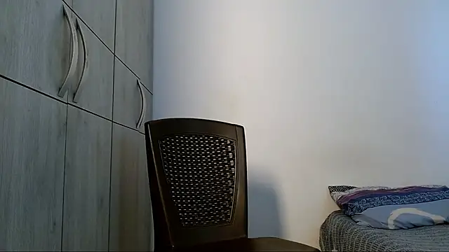 Snapshot of lonelydick2002 chatting on March 11, 7:31 pm lonelydick2002 online show from March 11, 7:31 pm