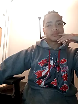 AlecLightwood  online show from September 21, 6:26 am