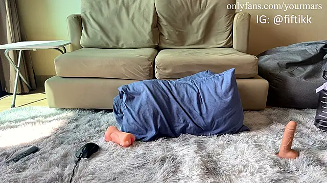 YourMarsLove online show from February 9, 3:22 am