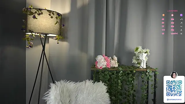 OdiliaHartnell online show from March 11, 5:02 pm