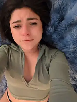 Snapshot of makemesmiley chatting on January 14, 2:50 am makemesmiley online show from January 14, 2:50 am