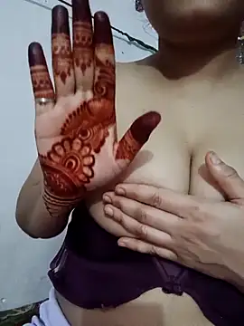 karishma kappur online show from March 15, 6:43 pm
