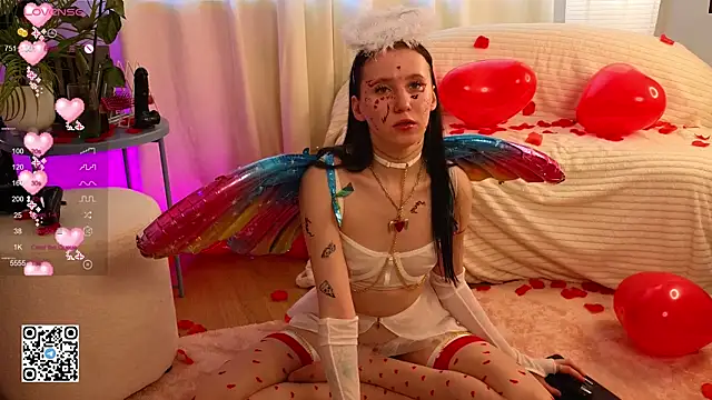 Snapshot of mon_lola chatting on February 14, 10:59 am mon lola online show from February 14, 10:59 am