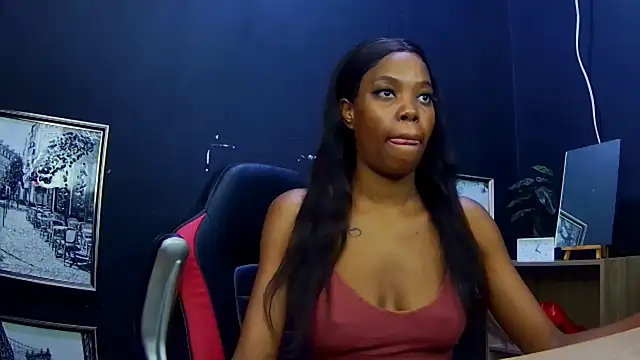 Ebonydivaxxx online show from September 17, 6:59 am