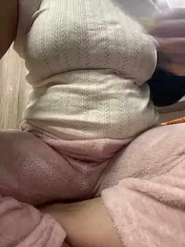 Red-Magic-25 online show from February 4, 9:07 am