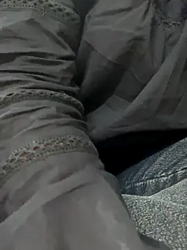 Red-Magic-25 online show from November 6, 6:47 am