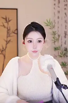 Summer-Momo online show from March 10, 7:21 am