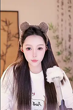 Summer-Momo online show from March 14, 12:29 pm