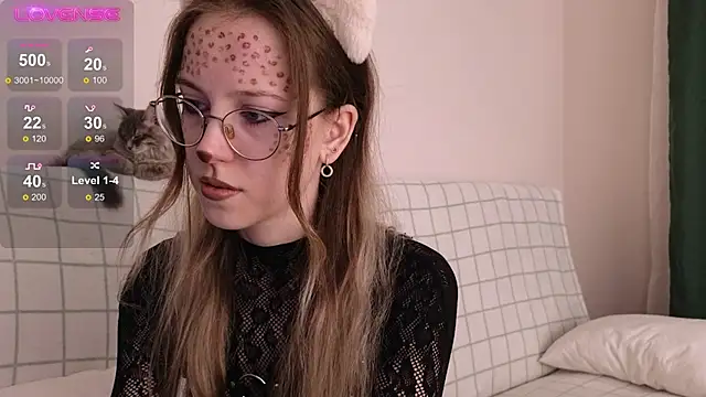 Snapshot of MaryBliss chatting on November 13, 8:52 pm MaryBliss online show from November 13, 8:52 pm