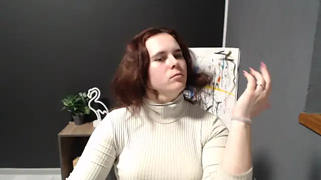 Snapshot of mini_girly chatting on February 3, 4:41 pm mini girly online show from February 3, 4:41 pm