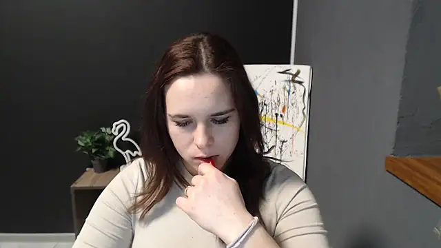 Snapshot of mini_girly chatting on February 13, 4:39 pm mini girly online show from February 13, 4:39 pm