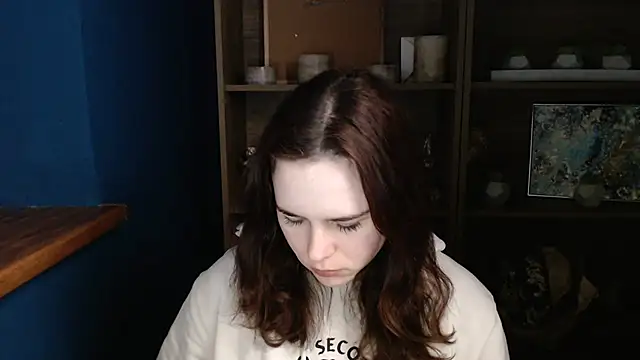 Snapshot of mini_girly chatting on February 21, 7:23 am mini girly online show from February 21, 7:23 am