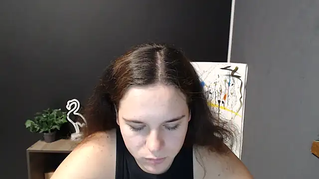 Snapshot of mini_girly chatting on September 26, 1:15 pm mini girly online show from September 26, 1:15 pm