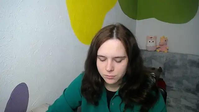 mini girly online show from November 14, 2:27 pm