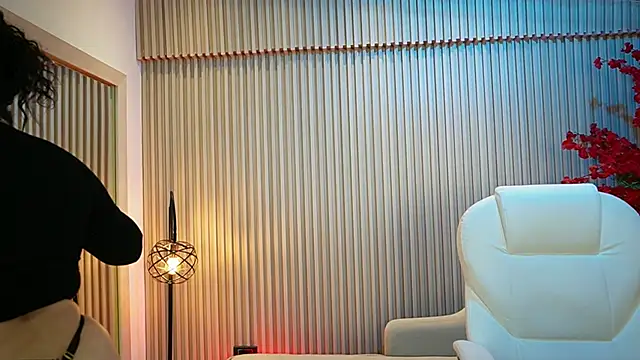 Emma Walkerr  online show from September 24, 7:06 pm