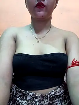 Eisha 20s online show from September 12, 10:32 pm
