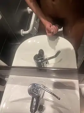 mdnn77 online show from December 23, 2:42 am