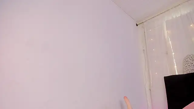 Bonny and carrot online show from October 4, 7:12 pm