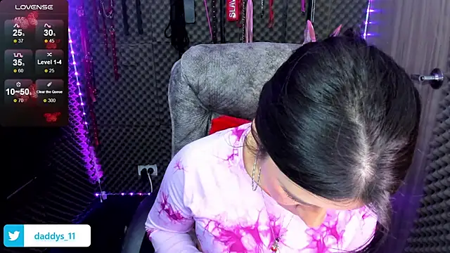 lilihot  online show from March 20, 4:31 pm