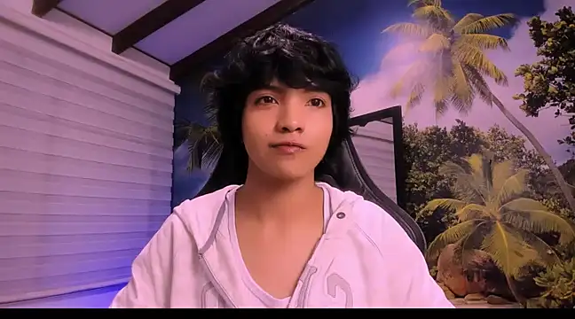 AllanYong18 online show from January 23, 12:57 am